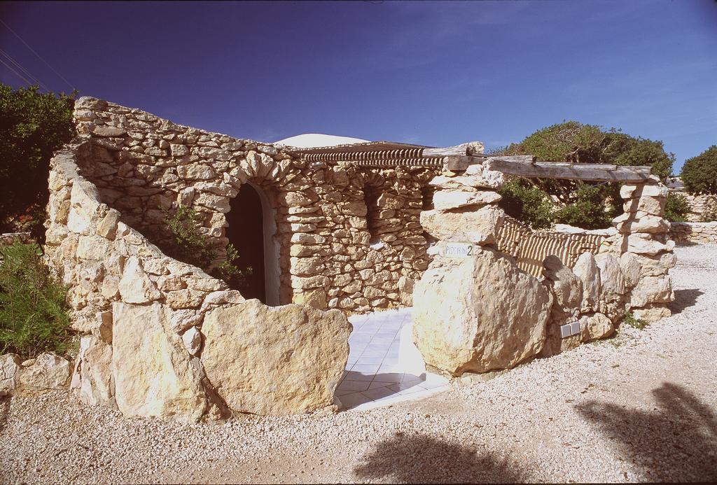 Готель I Dammusi Di Borgo Cala Creta Лампедуза Екстер'єр фото
